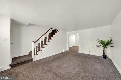 142 W 21st St, CHESTER, PA, 19013-5014 | Card Image
