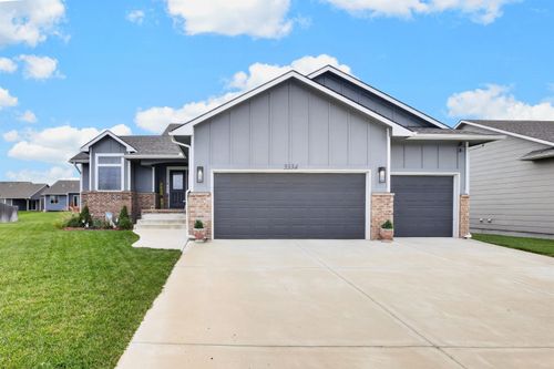 5334 N Pebblecreek St, Bel Aire, KS, 67226 | Card Image