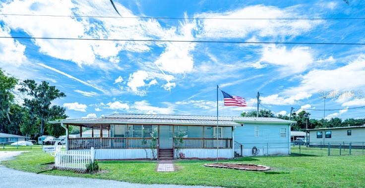 Cr 461 , Lake Panasoffkee, FL 33538