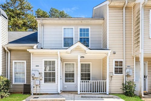 6560 Wellington Chase Ct, Lithonia, GA, 30058-6491 | Card Image