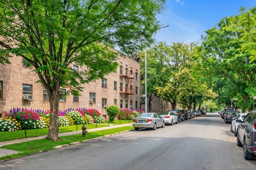 1k-144-20 78th Rd, Flushing, NY, 11367-3569 | Card Image