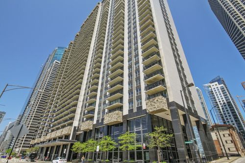 3502-400 Randolph St, Chicago, IL, 60601-5048 | Card Image