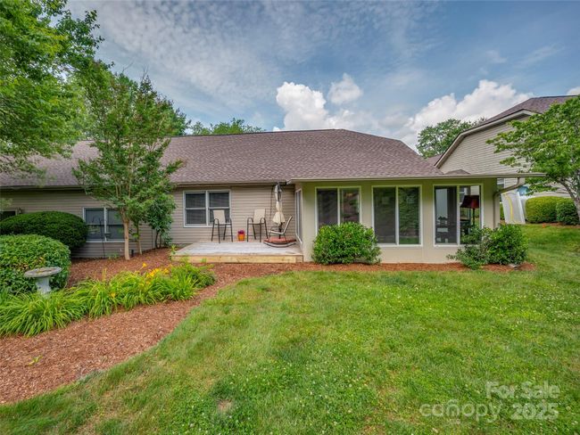 12 Tisha Ln, Townhouse with 3 bedrooms, 2 bathrooms and null parking in Hendersonville NC | Image 31
