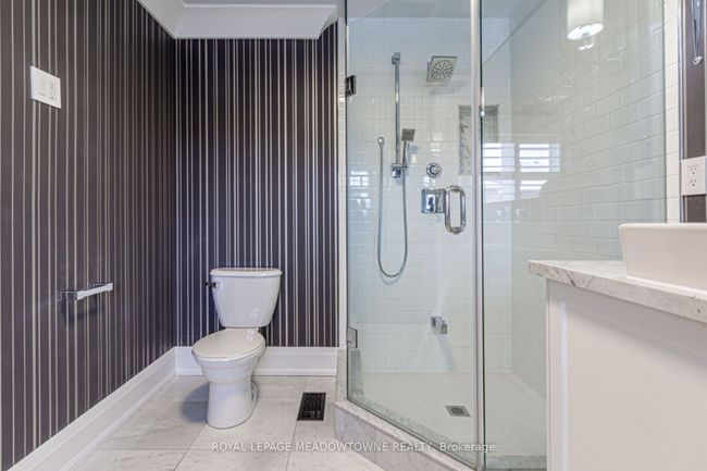 729 Wettlaufer Terr, House other with 5 bedrooms, 4 bathrooms and 2 parking in Milton ON | Image 26