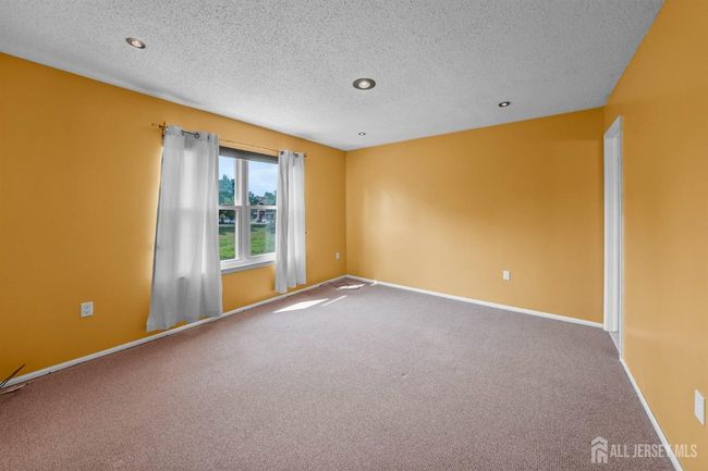 462 Harwick Ct, Townhouse with 2 bedrooms, 3 bathrooms and null parking in Piscataway NJ | Image 23