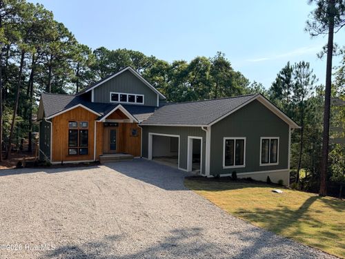 10 Overcup Ln, Pinehurst, NC, 28374-9213 | Card Image