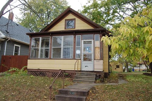 721 Tuscarora Ave, Saint Paul, MN, 55102-3905 | Card Image
