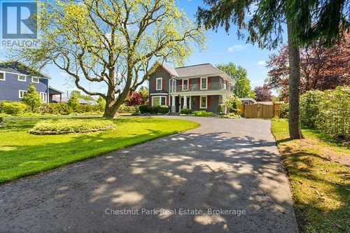 1663 5th Avenue E, Owen Sound, ON, N4K2S3 | Card Image