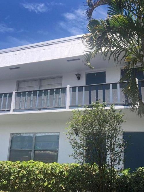 141-7-2929 Se Ocean Blvd, Stuart, FL, 34996-2736 | Card Image