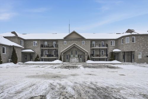 6-41 Main St, Limoges, ON, K0A2M0 | Card Image