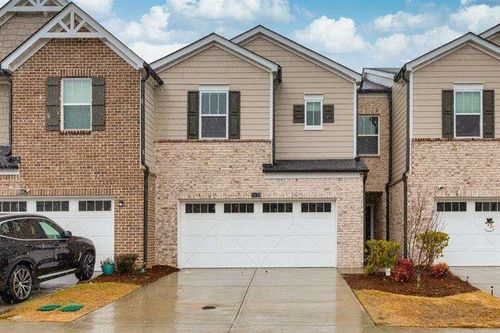 1070 Sunny Lake Dr, Lawrenceville, GA, 30043-4539 | Card Image