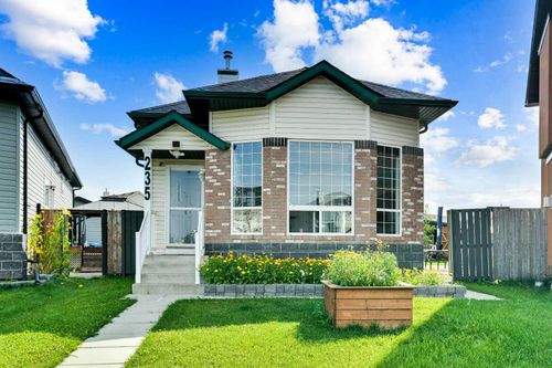 235 Saddlemead Rd Ne, Calgary, AB, T3J4J4 | Card Image