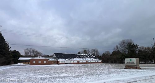 7034 Imlay City Rd, Clyde, MI, 48049-2805 | Card Image