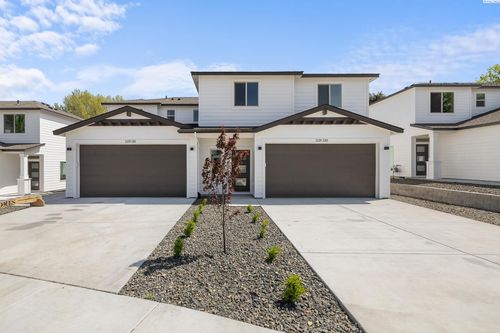 1119 S Underwood Pl, Kennewick, WA, 99337 | Card Image