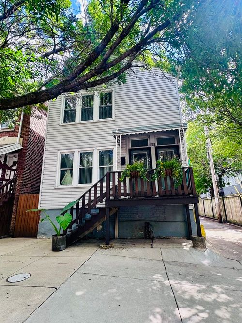 1-731 W 16th Street, Chicago, IL, 60616 | Card Image