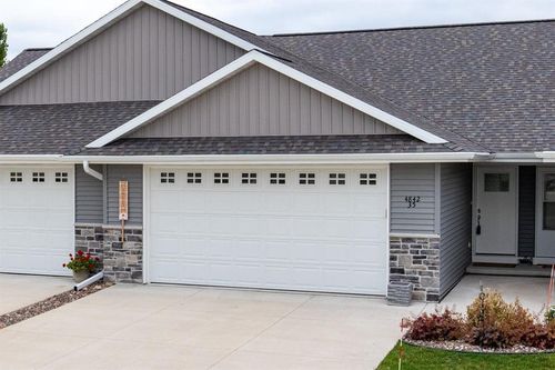 35-4842 Marlo Way, GRAND CHUTE, WI, 54913 | Card Image