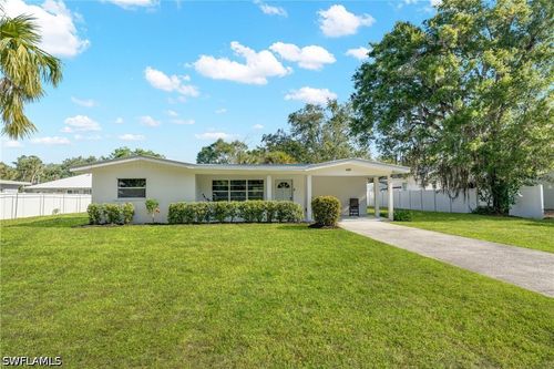 440 6th Ave, LABELLE, FL, 33935-4521 | Card Image