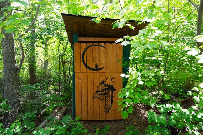 Outhouse | Image 43