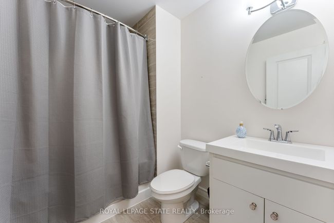 82 - 6 Chestnut Dr, House attached with 2 bedrooms, 2 bathrooms and 1 parking in Grimsby ON | Image 16