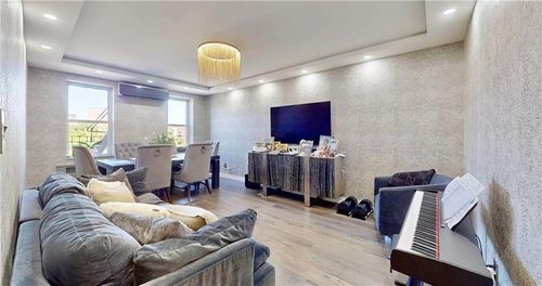 apt-5d-10 Avenue P, Brooklyn, NY, 11204-6024 | Card Image