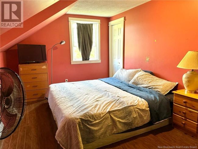 976 Pleasant Dr, House other with 6 bedrooms, 3 bathrooms and null parking in Minto NB | Image 28
