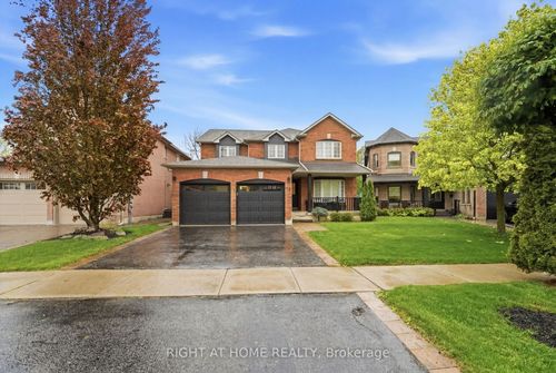 16 Mcneilage Court, Ajax, ON, L1T3Z5 | Card Image