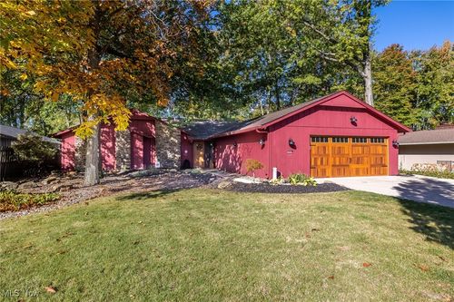 10824 Watercress Rd, Strongsville, OH, 44149-2148 | Card Image