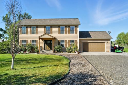 49 Sierra Ln, Touchet, WA, 99360-8713 | Card Image