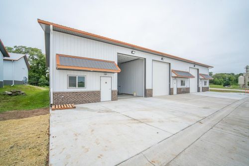 3439 County D, West Bend, WI, 53090-8621 | Card Image