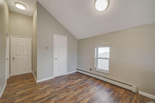 2 - 158 Oldfield Ave, Condo with 3 bedrooms, 2 bathrooms and null parking in Amityville NY | Image 10