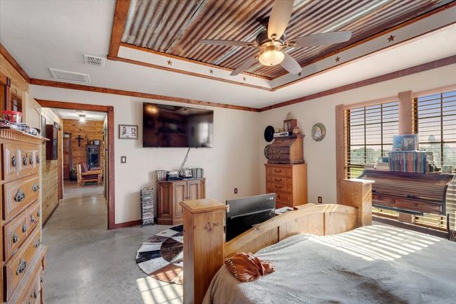1111 Kyker Ln, House other with 3 bedrooms, 2 bathrooms and null parking in Pottsboro TX | Image 14