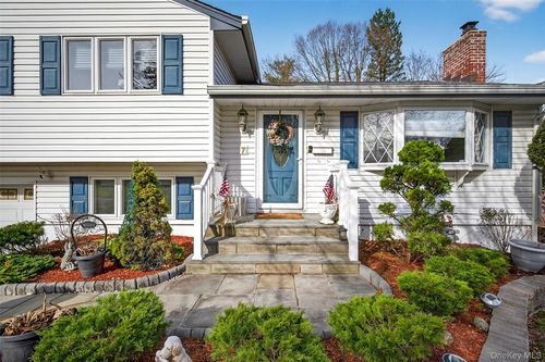 7 Sterling Pl, New City, NY, 10956-6218 | Card Image