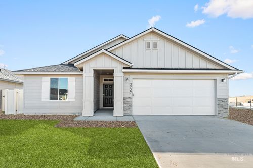 3727 E Syracuse St, Nampa, ID, 83686-6817 | Card Image