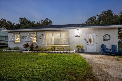 1611 27th St W, Bradenton, FL, 34205-3923 | Card Image