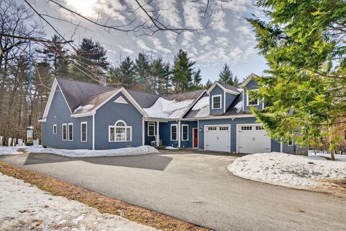 17 Bowdens Way, Windham, ME, 04062 | Card Image