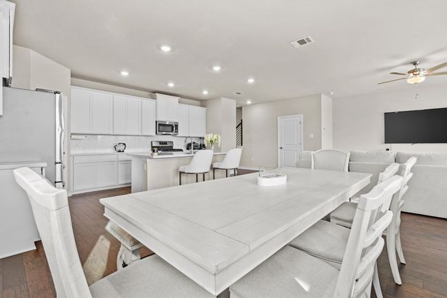 488 Pepperbark Loop, House other with 4 bedrooms, 3 bathrooms and null parking in Buda TX | Image 9
