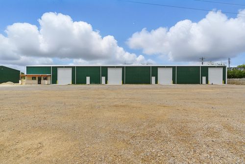 3-120 W Scenic Trl, Weatherford, TX, 76088-8405 | Card Image
