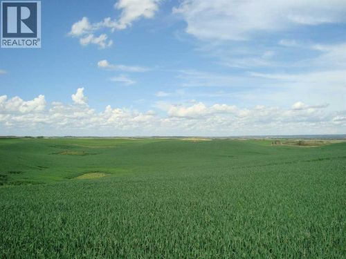 3522 Hi Way 590 Highway, Elnora, AB, T0M0Y0 | Card Image