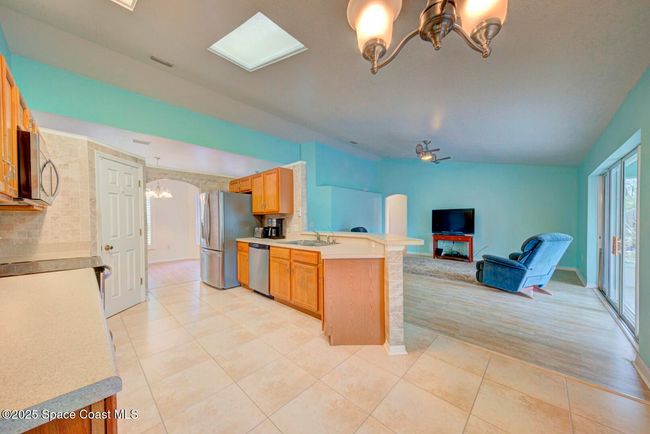6175 Grissom Pkwy, House other with 3 bedrooms, 2 bathrooms and null parking in Cocoa FL | Image 7