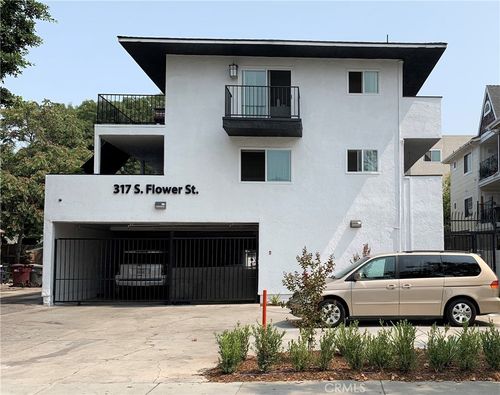 317 S Flower St, Santa Ana, CA, 92703 | Card Image