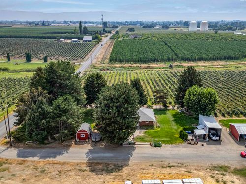 2040 Olmstead Rd, Grandview, WA, 98930 | Card Image