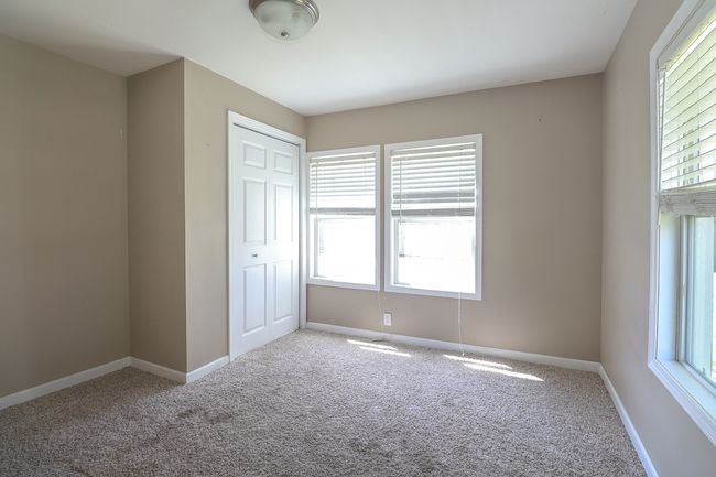 131 N Walnut St, House other with 3 bedrooms, 1 bathrooms and 2 parking in Minonk IL | Image 9