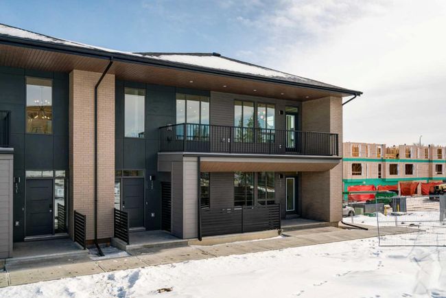 133 Sovereign Common Sw, Home with 3 bedrooms, 2 bathrooms and 2 parking in Calgary AB | Image 1