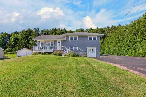 95 Decker St, Mansfield, PA, 16933-1053 | Card Image