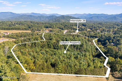 222 Sassafras Ln, Mars Hill, NC, 28754-6035 | Card Image