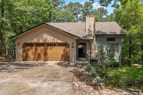 10 Balenciaga Way, Hot Springs Village, AR, 71909-4094 | Card Image