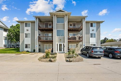 unit-12-130 Shannon Dr, North Liberty, IA, 52317-9435 | Card Image