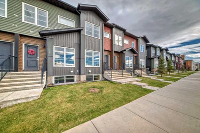 136 Red Embers Gate Ne, Home with 3 bedrooms, 2 bathrooms and 1 parking in Calgary AB | Image 3