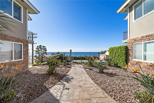 apt-d-21711 Wesley Dr, Laguna Beach, CA, 92651-8115 | Card Image