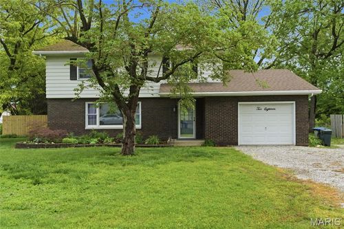 218 Richard Ave, Dupo, IL, 62239-1066 | Card Image